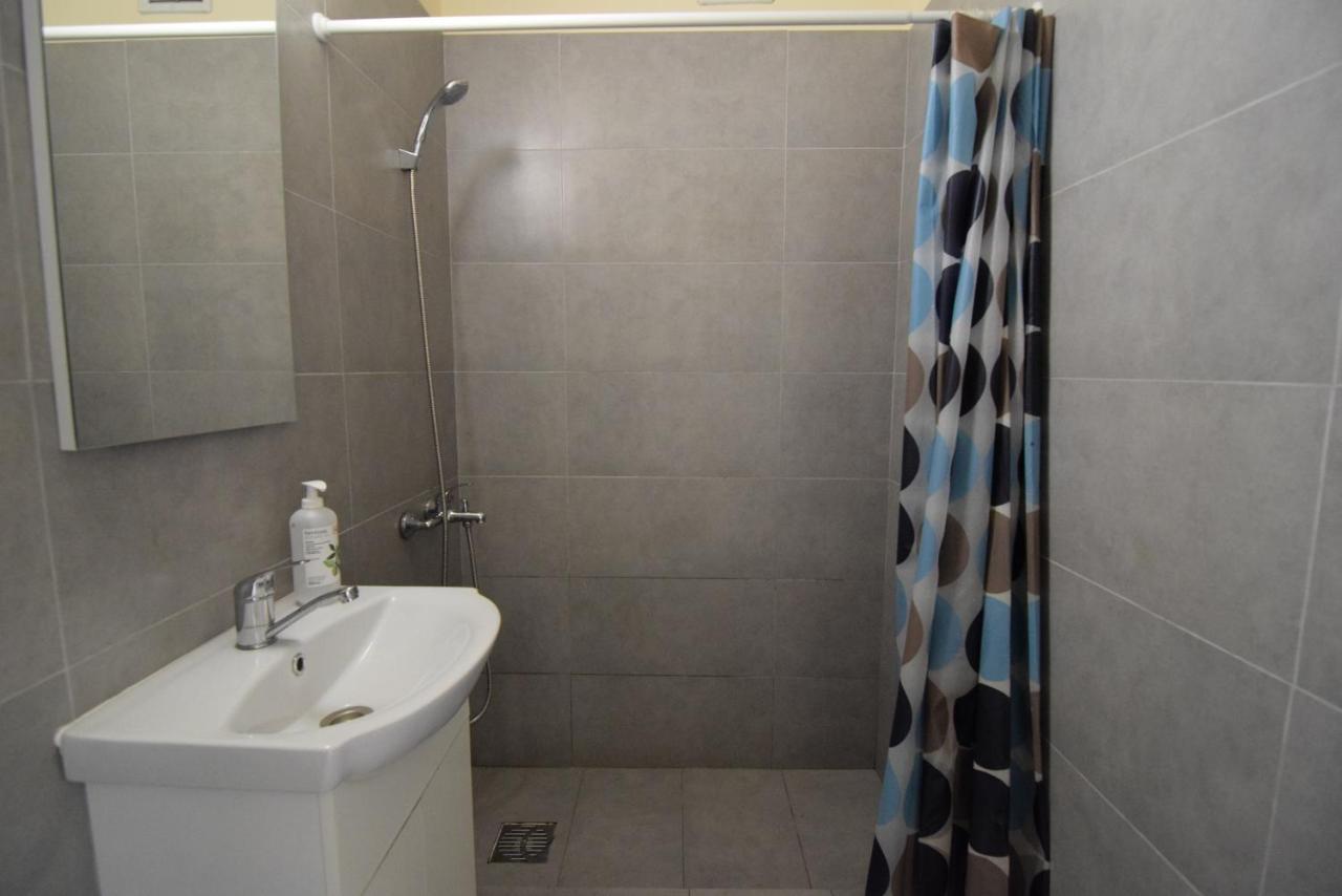 Gara De Nord - Resedinta Lui Calin Apartment Bukares Bagian luar foto