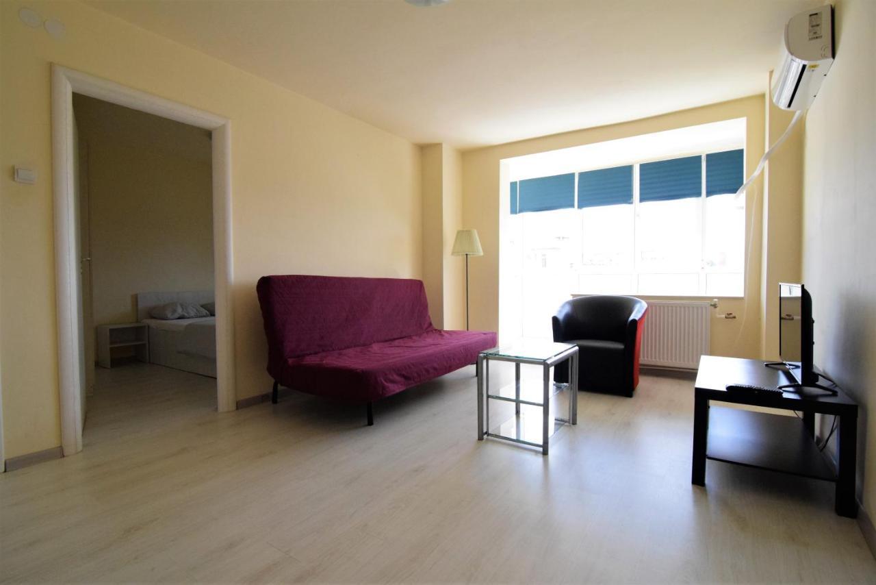 Gara De Nord - Resedinta Lui Calin Apartment Bukares Bagian luar foto
