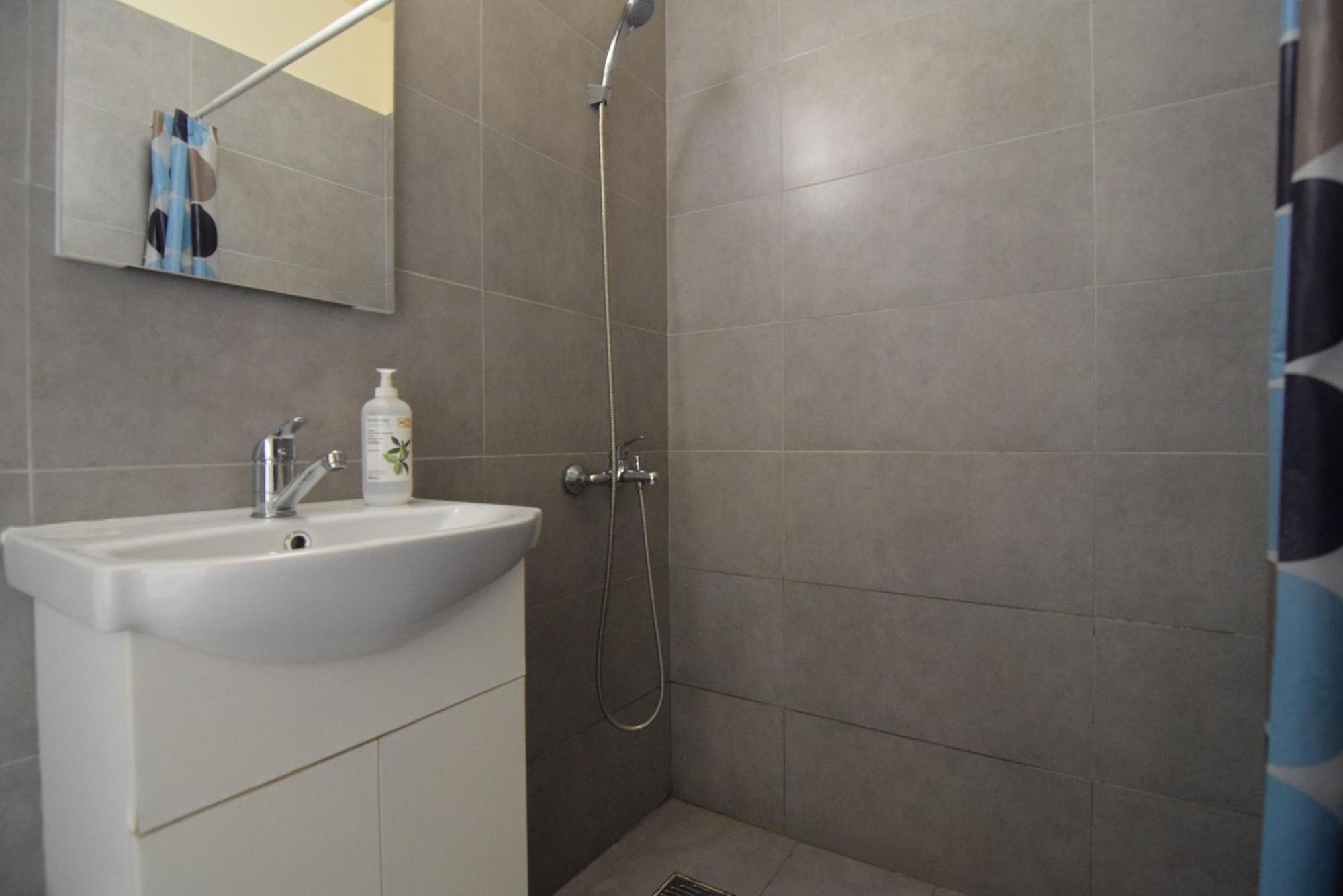 Gara De Nord - Resedinta Lui Calin Apartment Bukares Bagian luar foto
