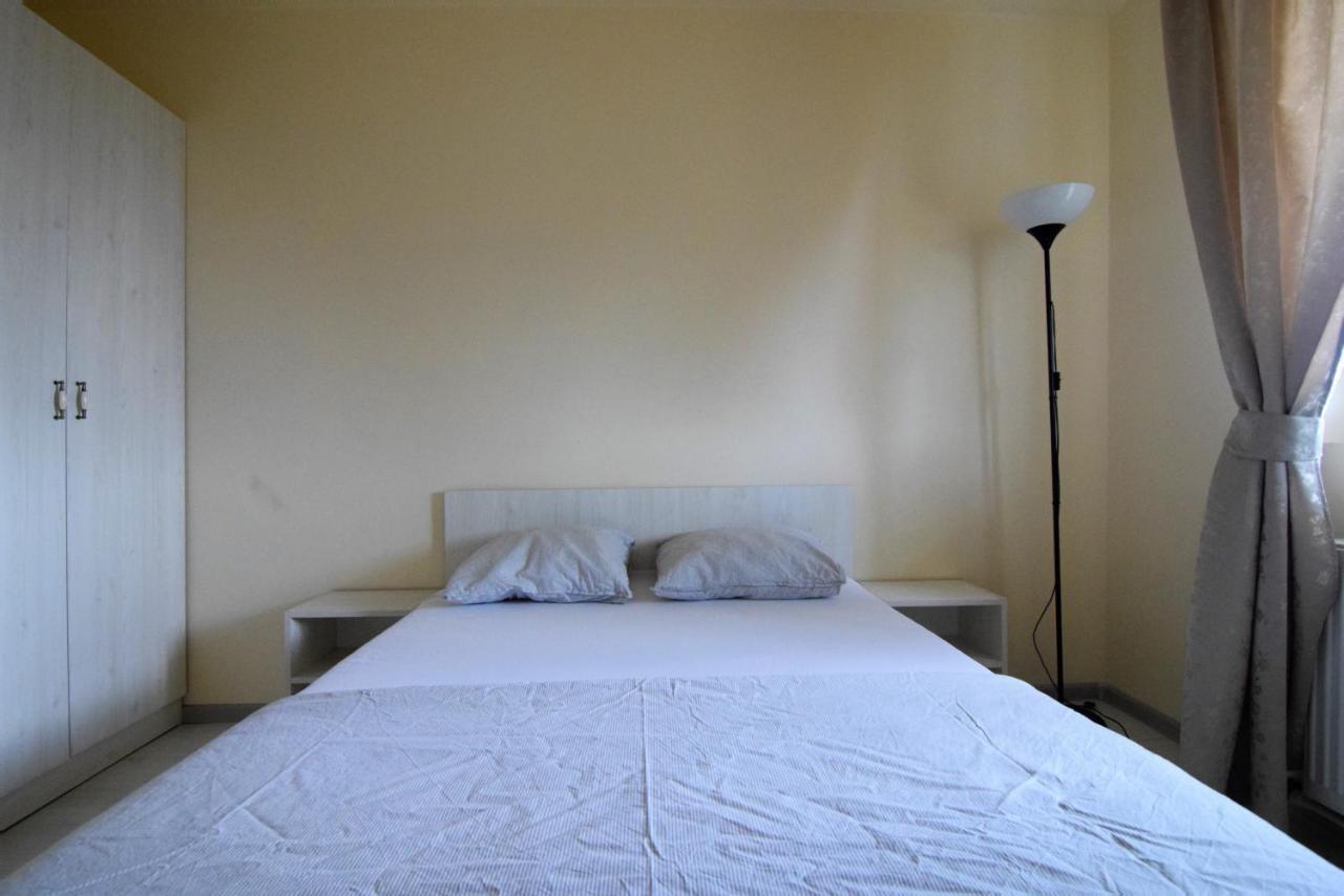 Gara De Nord - Resedinta Lui Calin Apartment Bukares Bagian luar foto